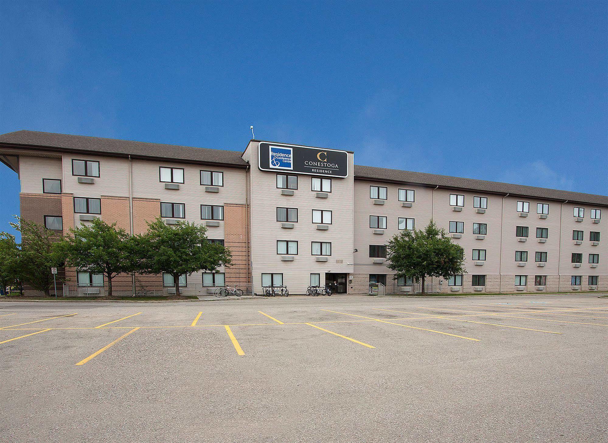 Residence & Conference Centre - Kitchener-Waterloo Bagian luar foto