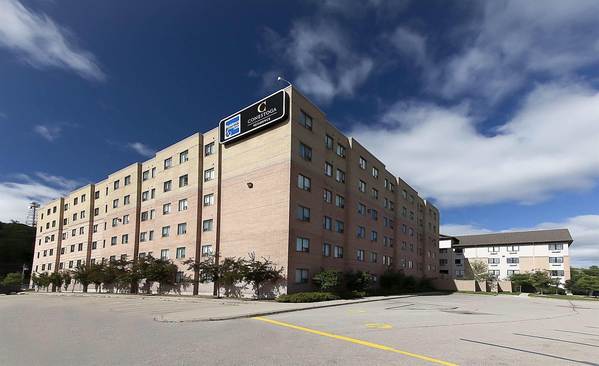 Residence & Conference Centre - Kitchener-Waterloo Bagian luar foto